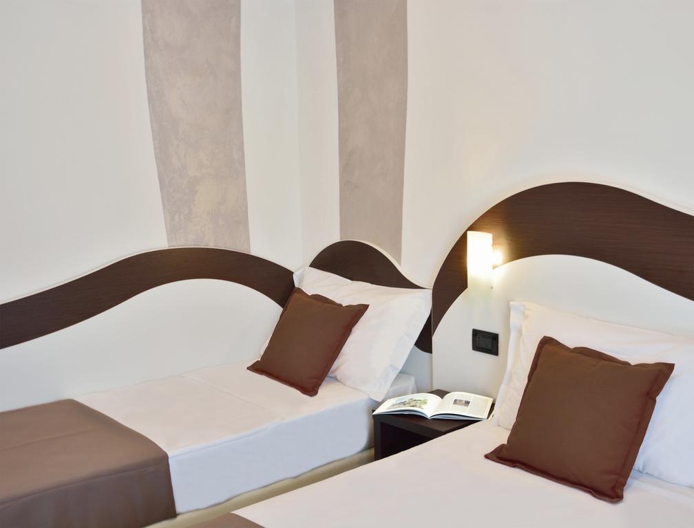 Hotel Luxor Florence Buitenkant foto