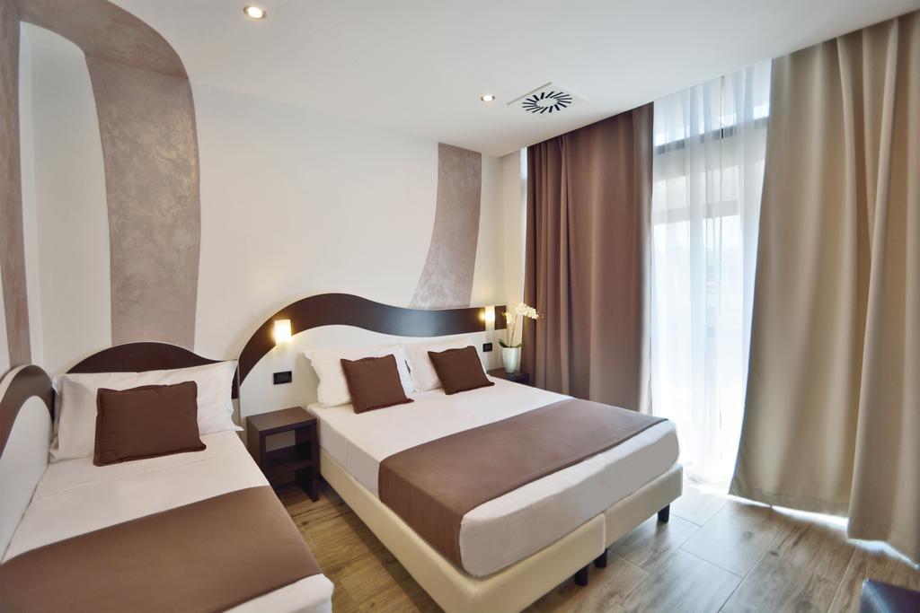 Hotel Luxor Florence Buitenkant foto