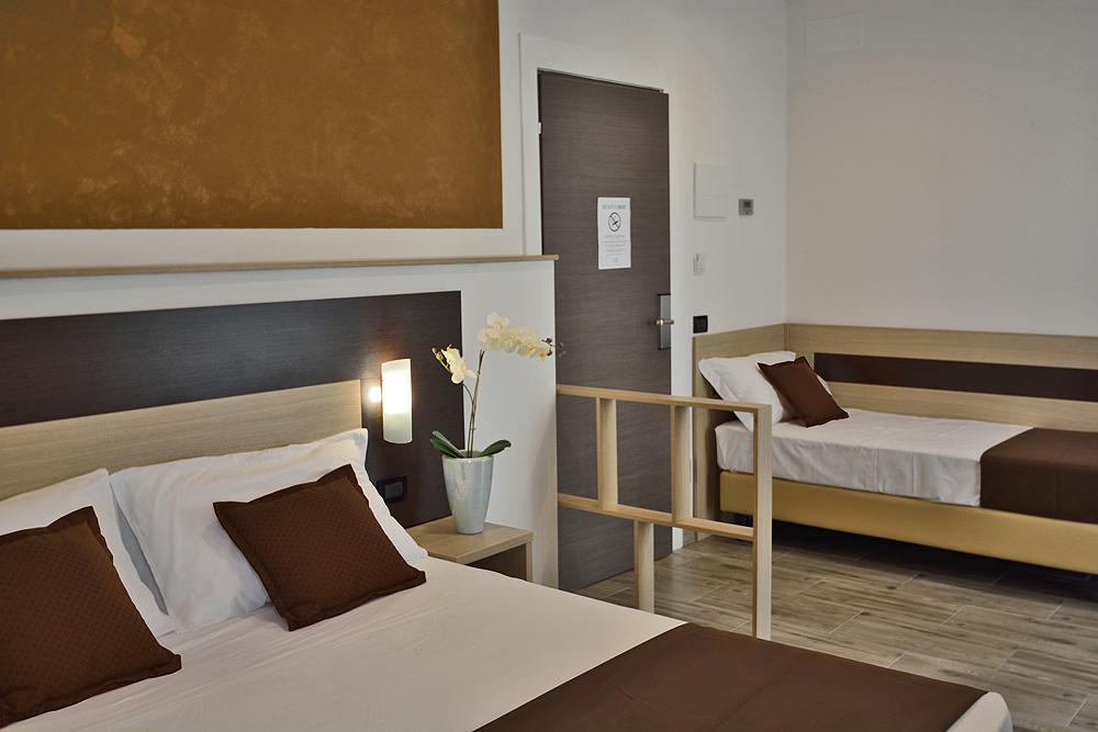 Hotel Luxor Florence Buitenkant foto